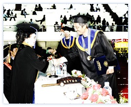 Insight: Prosesi Wisuda STIEI Malang Desember 2011